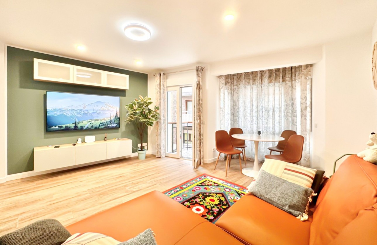 Resale - Apartment - Alicante - Carolinas Bajas