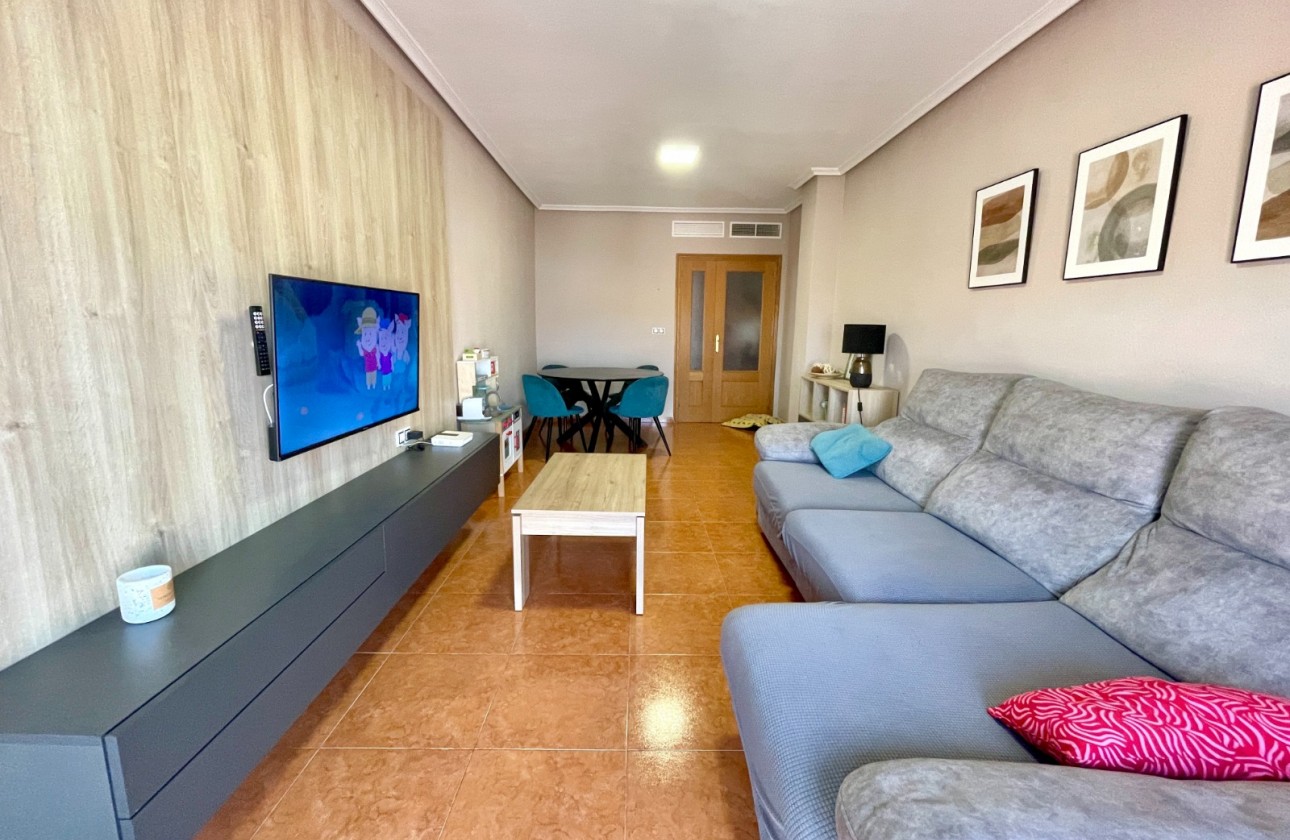 Resale - Apartment - Catral - pueblo