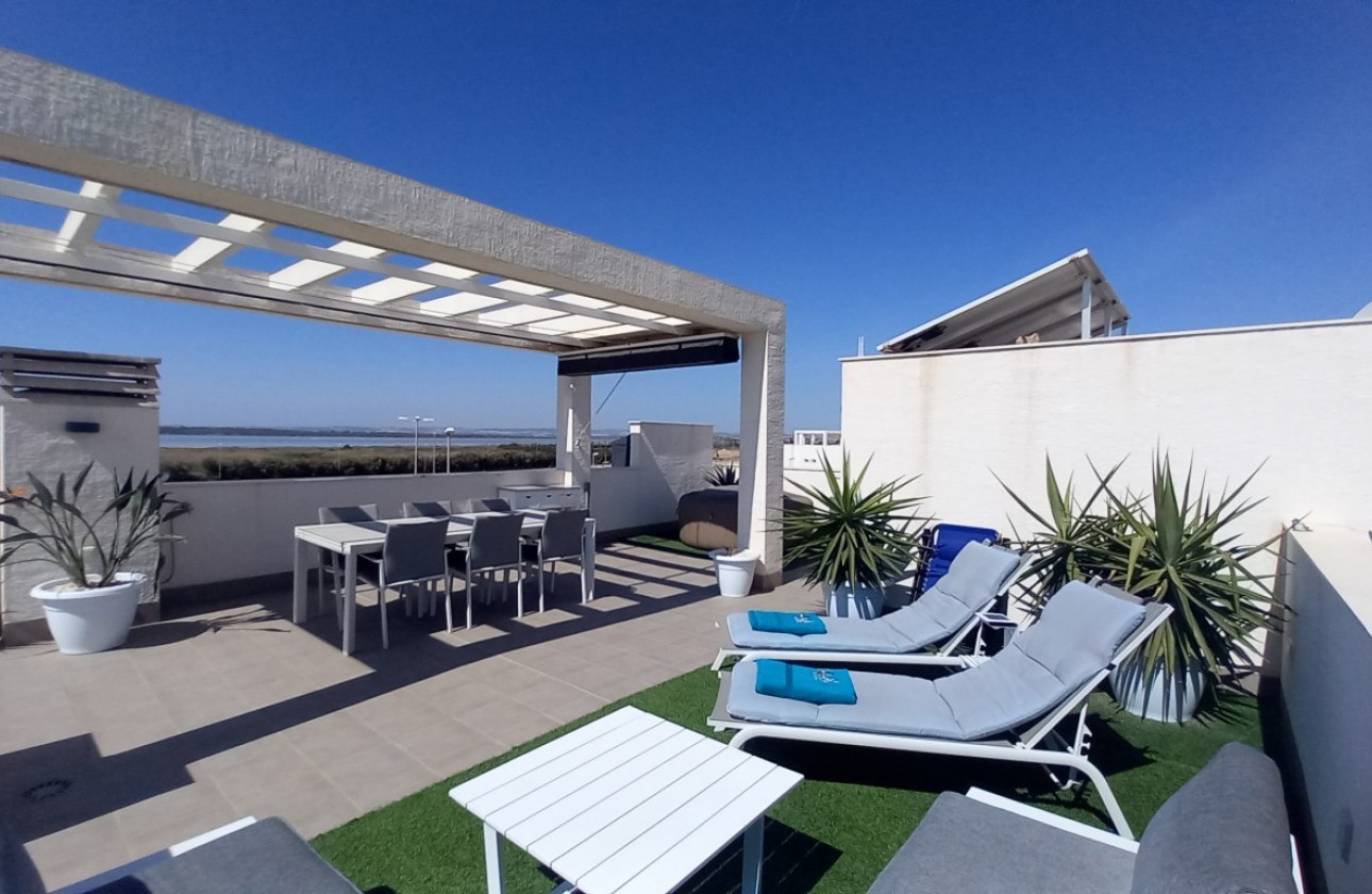 Resale - Apartment - El Raso