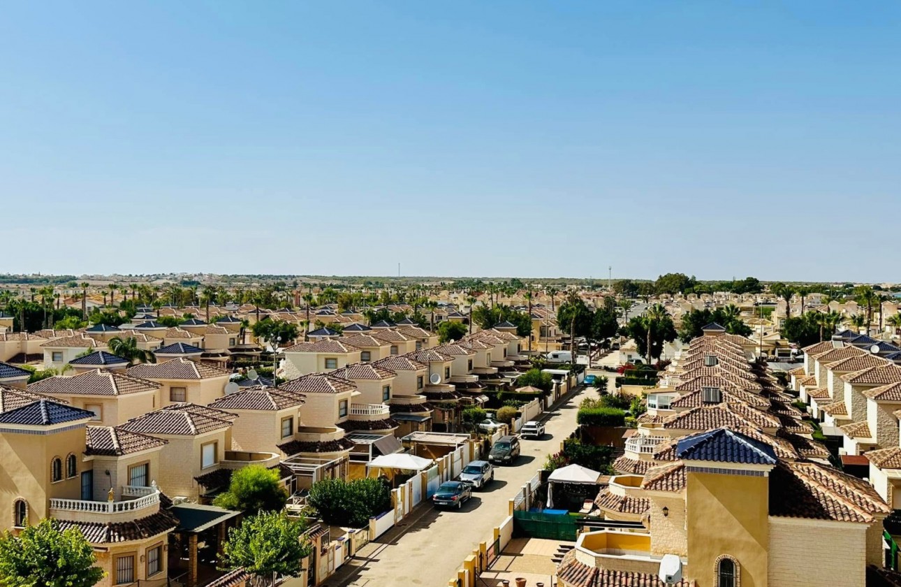 Resale - Apartment - Guardamar del Segura - El Raso