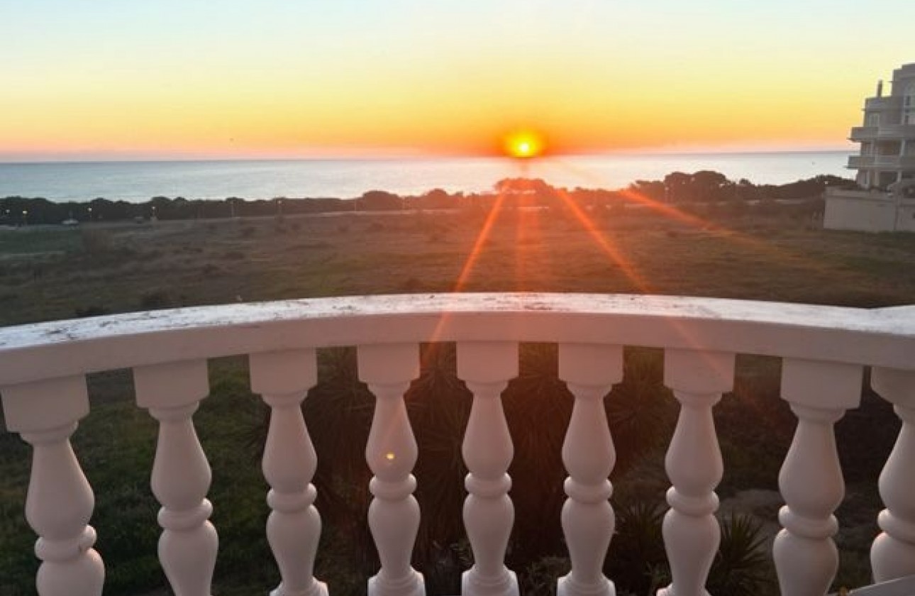 Resale - Apartment - Guardamar del Segura