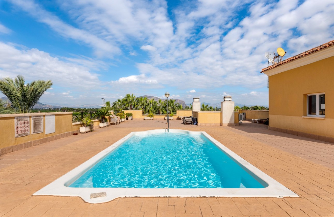 Resale - Apartment - Jacarilla