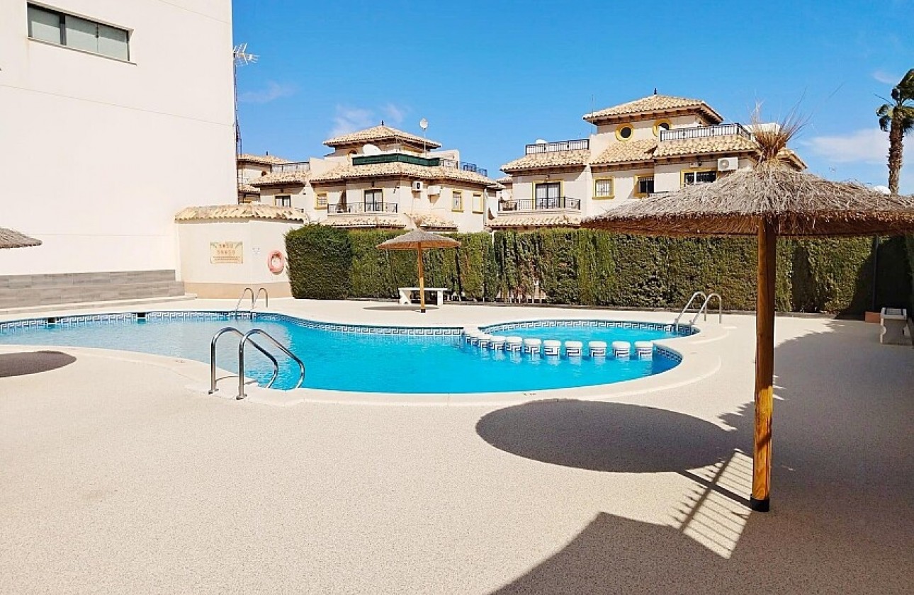 Resale - Apartment - Orihuela Costa - Cabo Roig