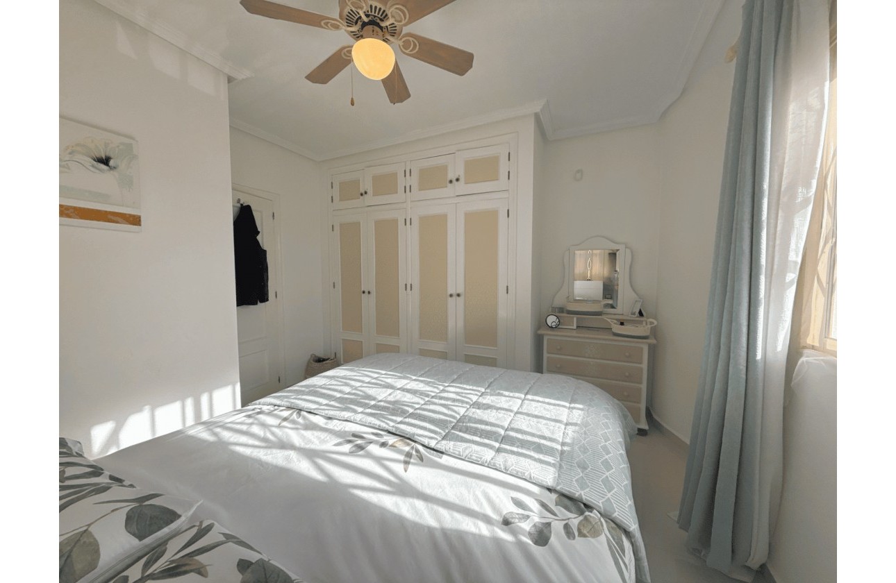 Resale - Apartment - Orihuela Costa - Cabo Roig