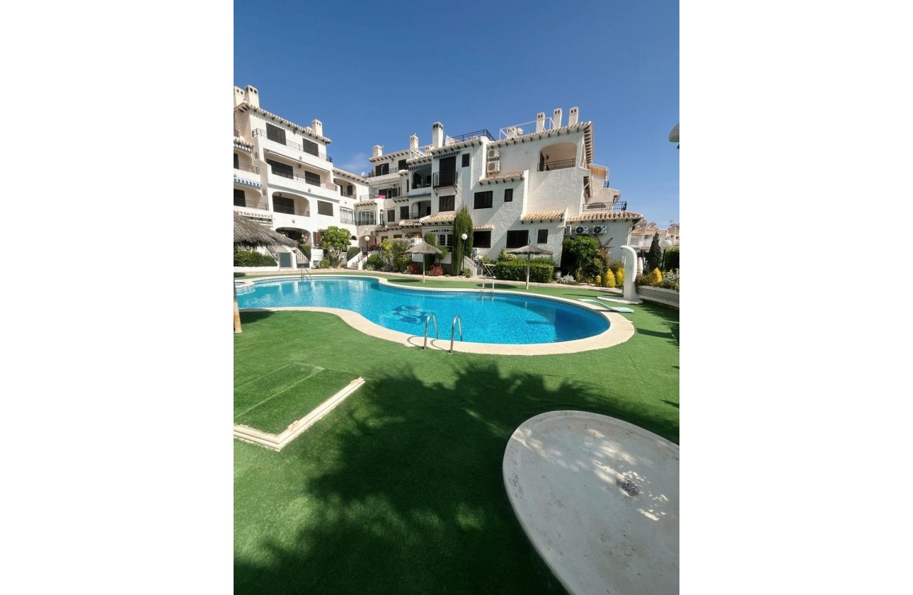 Resale - Apartment - Orihuela Costa - Cabo Roig