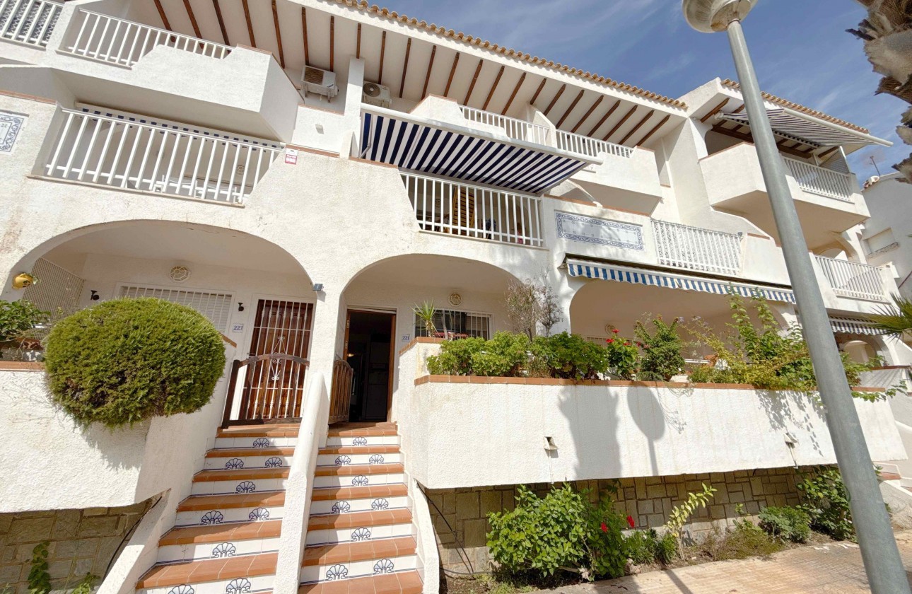 Resale - Apartment - Orihuela Costa - Cabo Roig