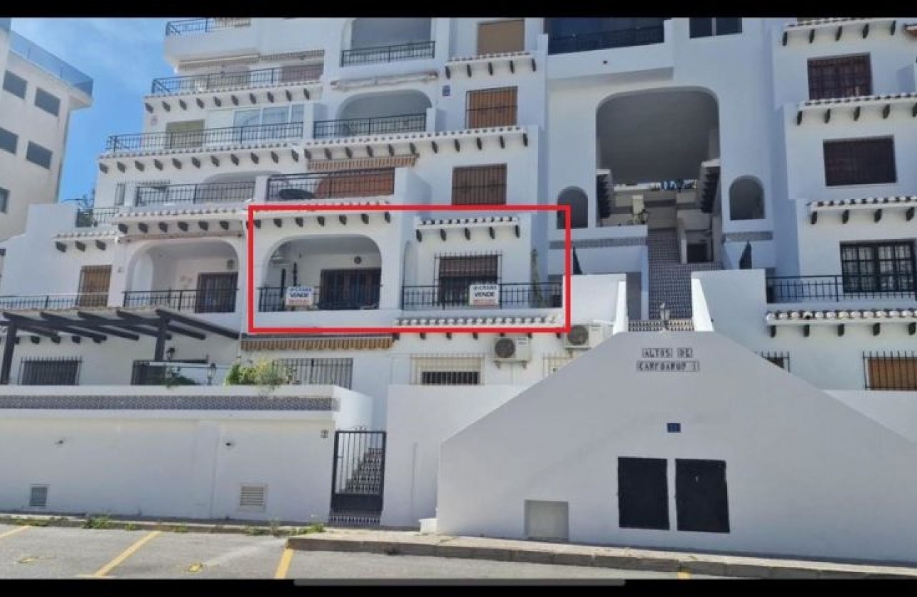 Resale - Apartment - Orihuela Costa - Campoamor