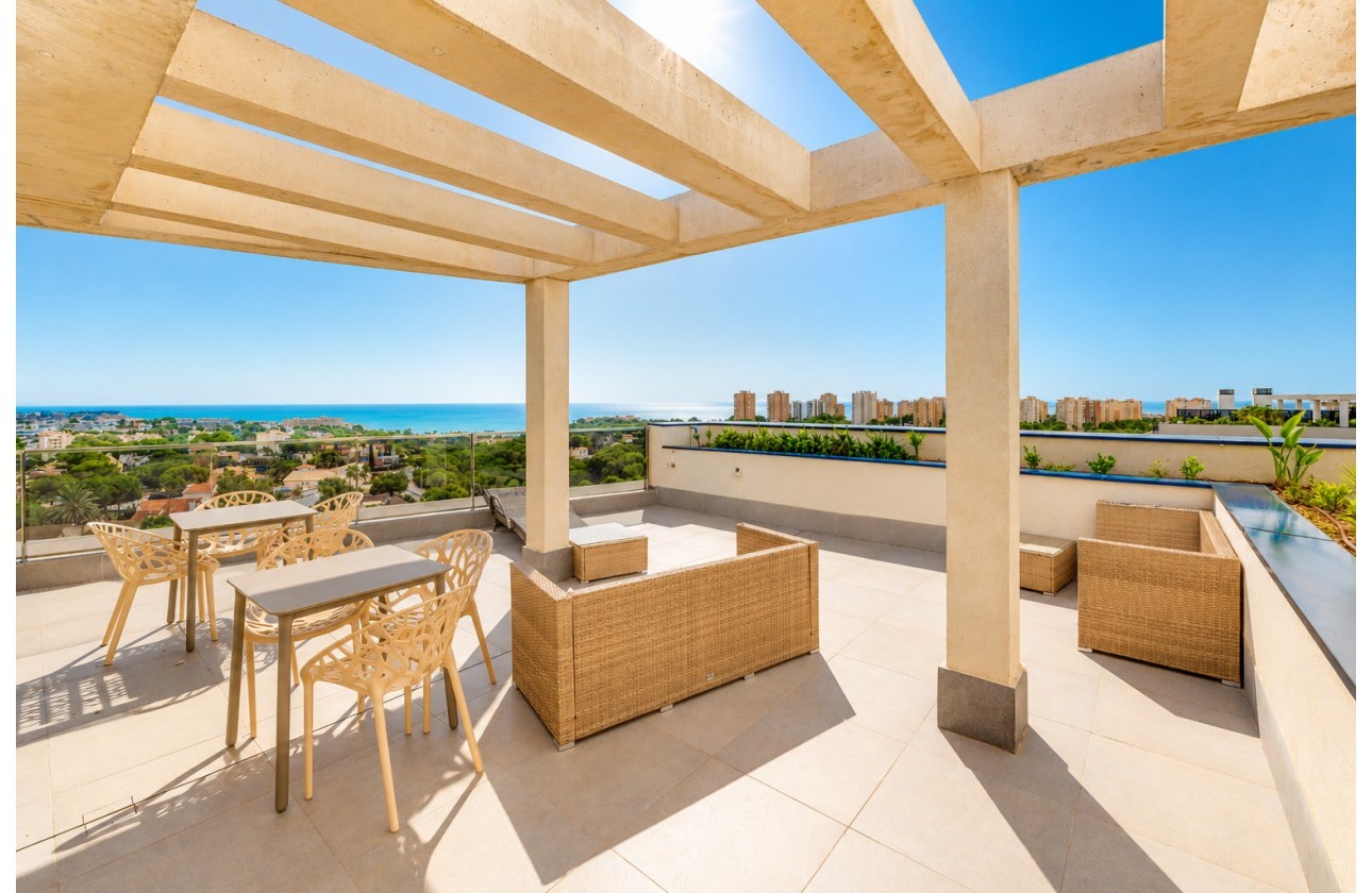Resale - Apartment - Orihuela Costa - Campoamor