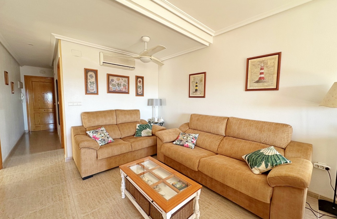 Resale - Apartment - Orihuela Costa - Campoamor