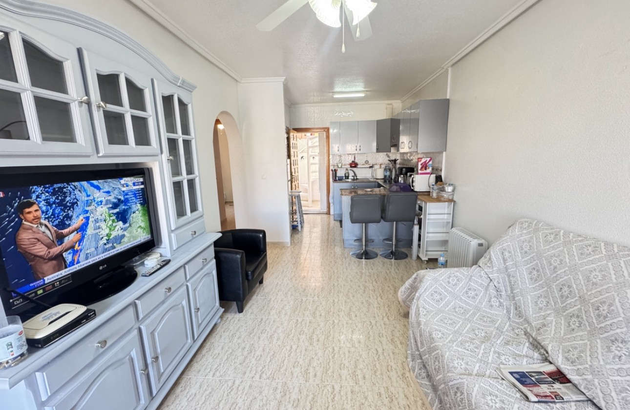 Resale - Apartment - Orihuela Costa - La Florida