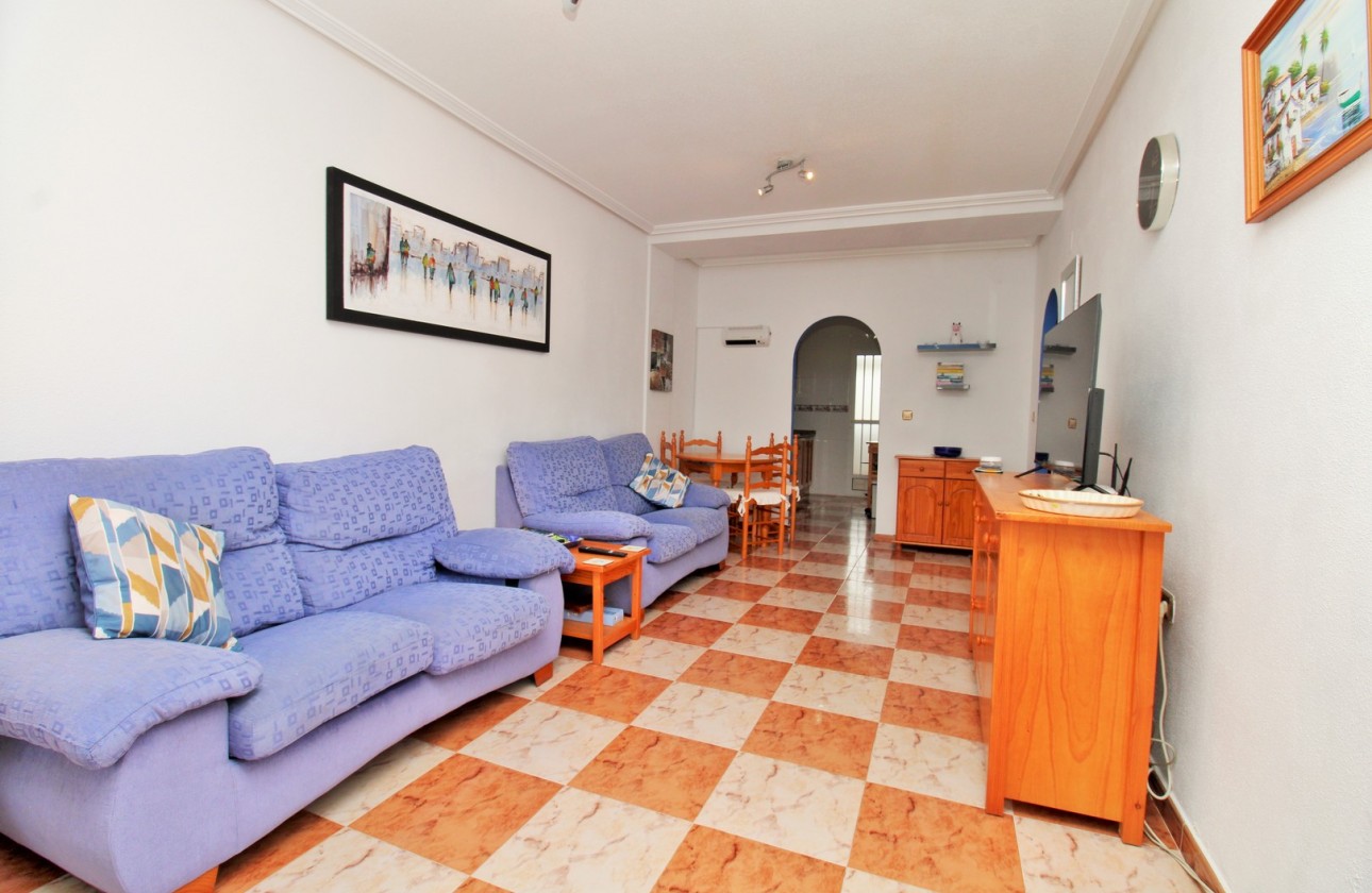 Resale - Apartment - Orihuela Costa - La Zenia