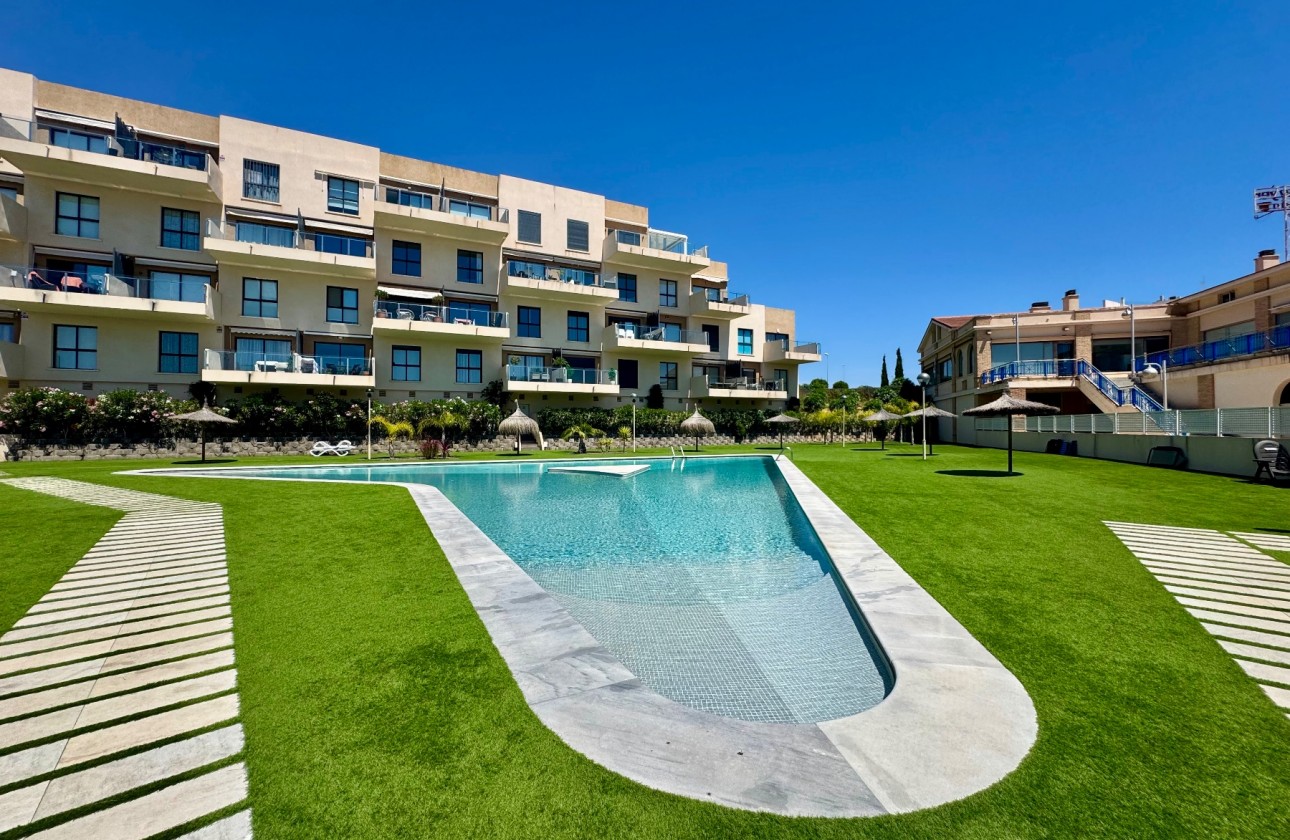 Resale - Apartment - Orihuela Costa - La Zenia