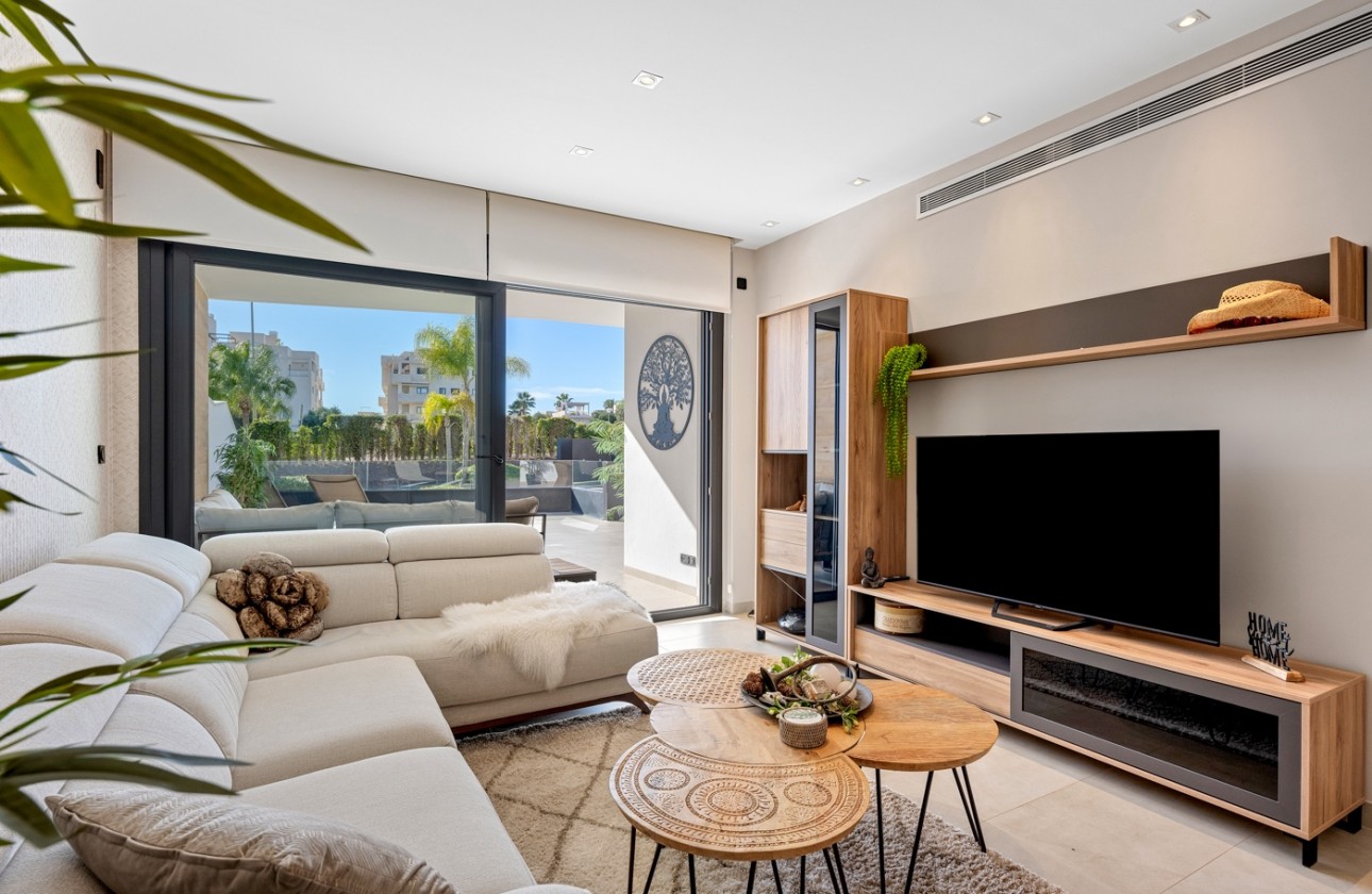 Resale - Apartment - Orihuela Costa - Los Dolses