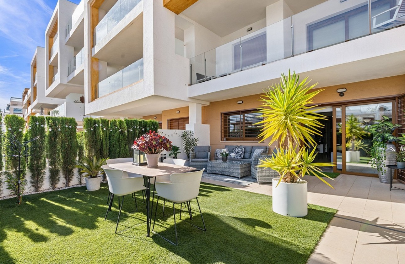Resale - Apartment - Orihuela Costa - Los Dolses