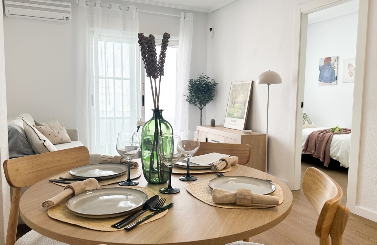 Resale - Apartment - Orihuela Costa - Playa Flamenca