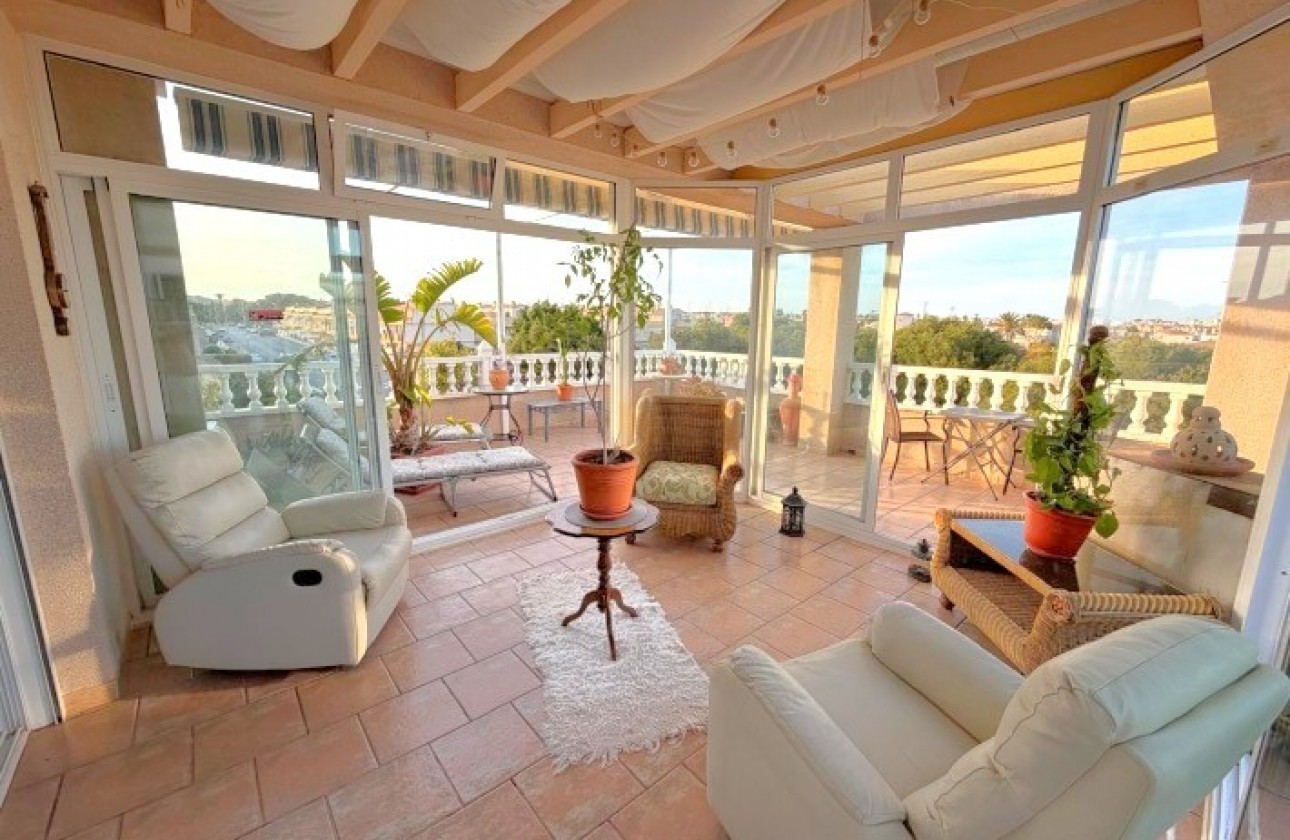 Resale - Apartment - Orihuela Costa - Playa Flamenca