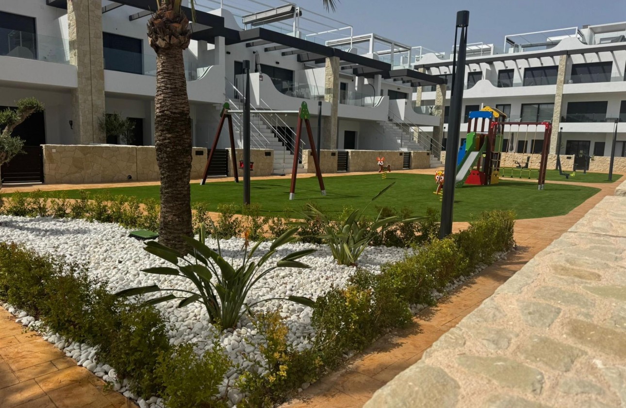Resale - Apartment - Orihuela Costa - Punta Prima