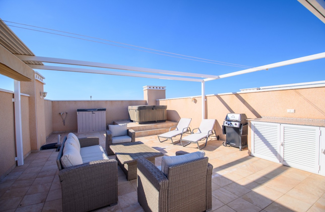 Resale - Apartment - Orihuela Costa - Punta Prima