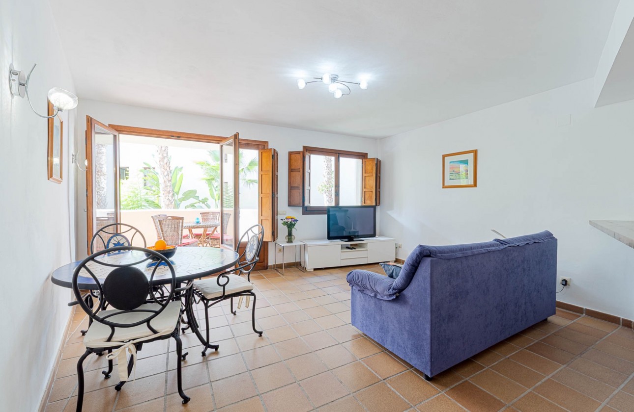 Resale - Apartment - Orihuela Costa - Punta Prima