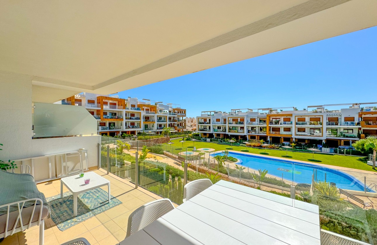 Resale - Apartment - Orihuela Costa - Villamartín