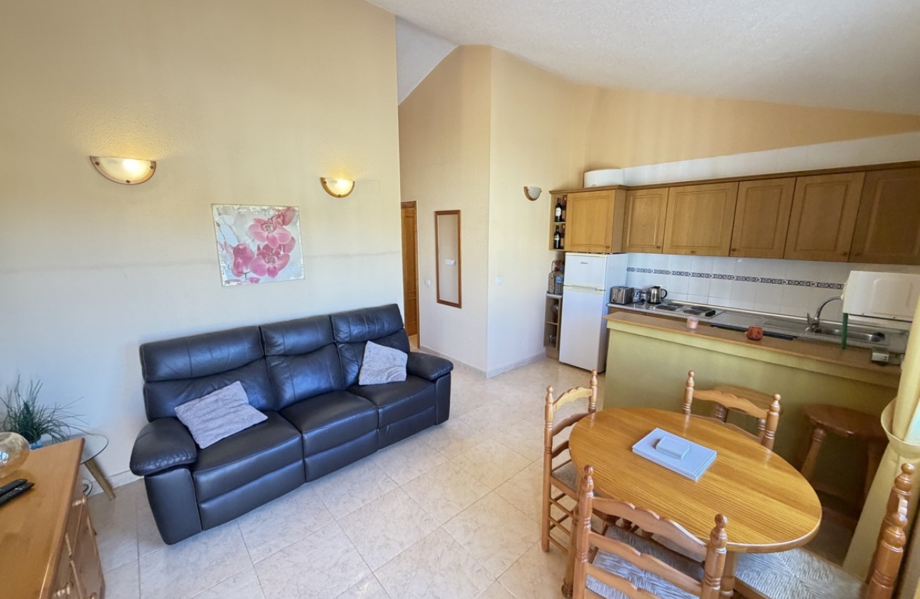 Resale - Apartment - Orihuela Costa - Villamartín