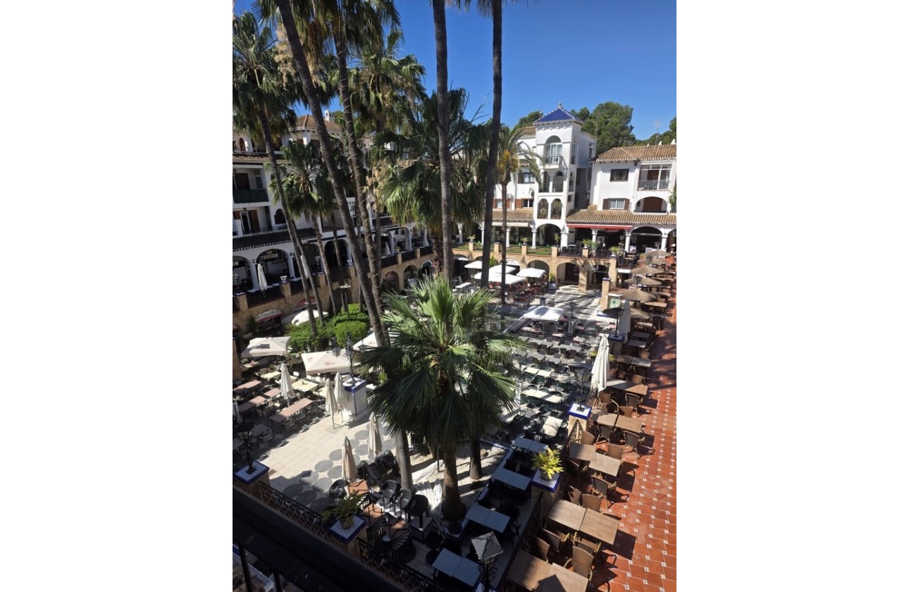 Resale - Apartment - Orihuela Costa - Villamartín