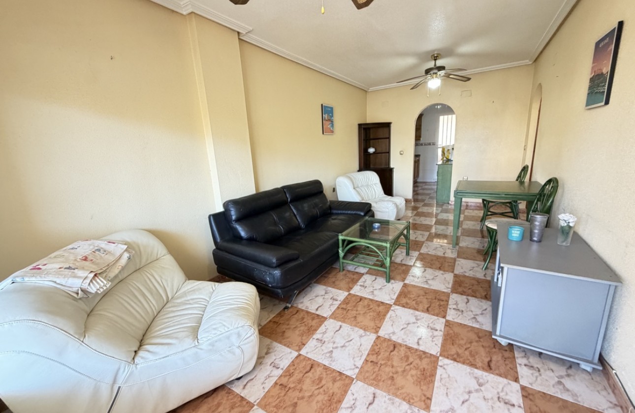 Resale - Apartment - Orihuela Costa - Villamartín