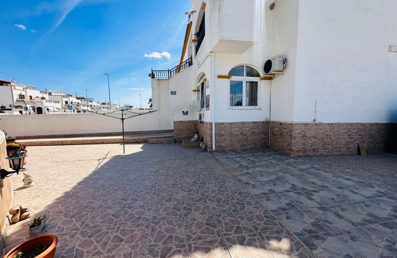 Resale - Apartment - Orihuela - Vistabella Golf