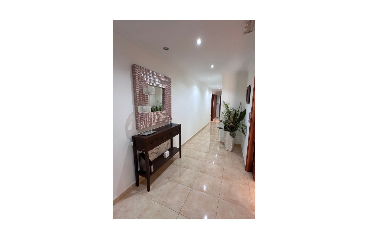Resale - Apartment - San Miguel de Salinas