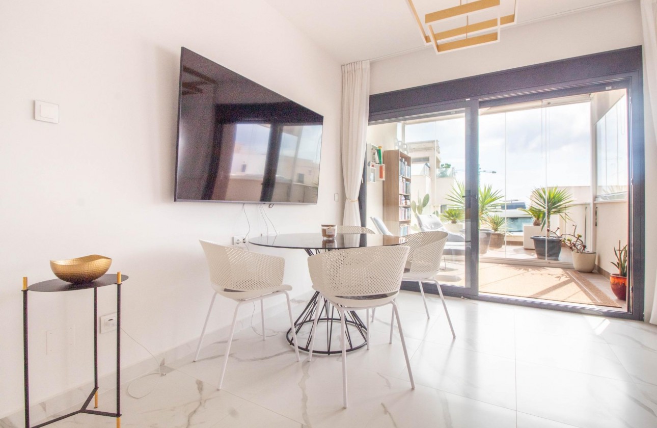 Resale - Apartment - San Miguel de Salinas