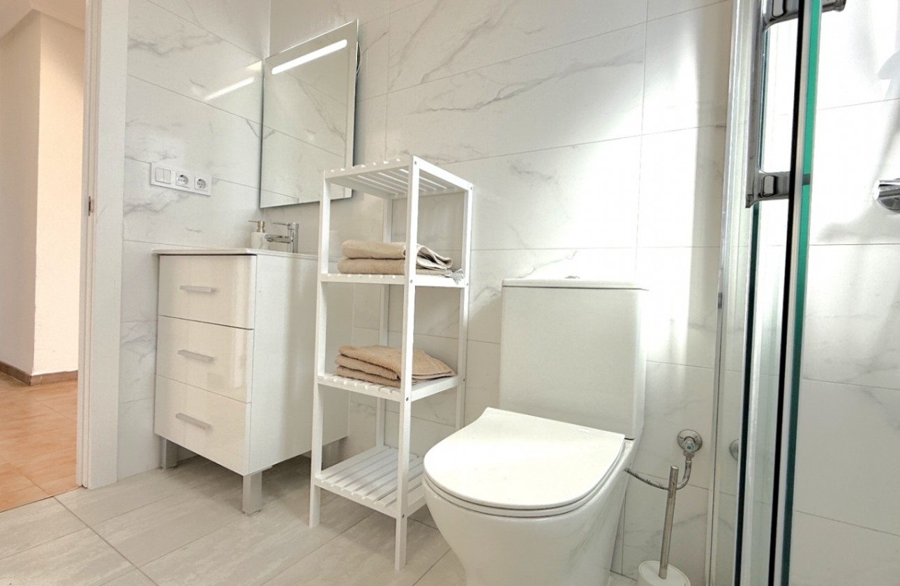 Resale - Apartment - Torrevieja - Costa Blanca Sur