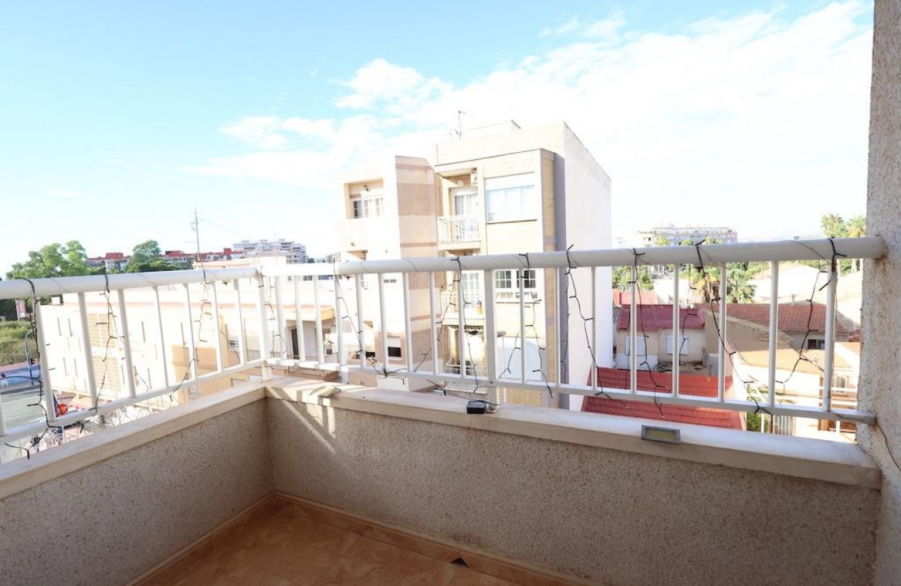 Resale - Apartment - Torrevieja - El Acequión - Los Náufragos