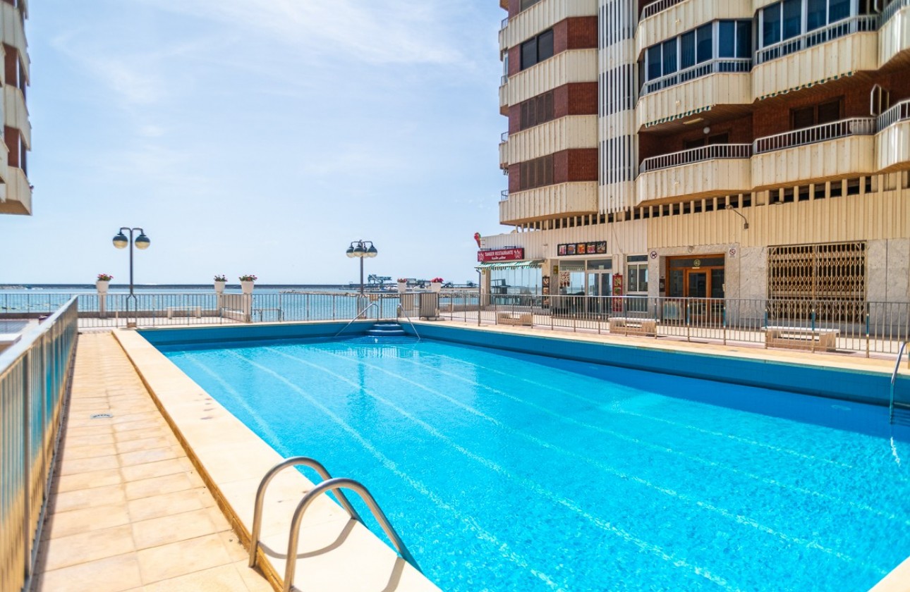 Resale - Apartment - Torrevieja - El Acequión - Los Náufragos