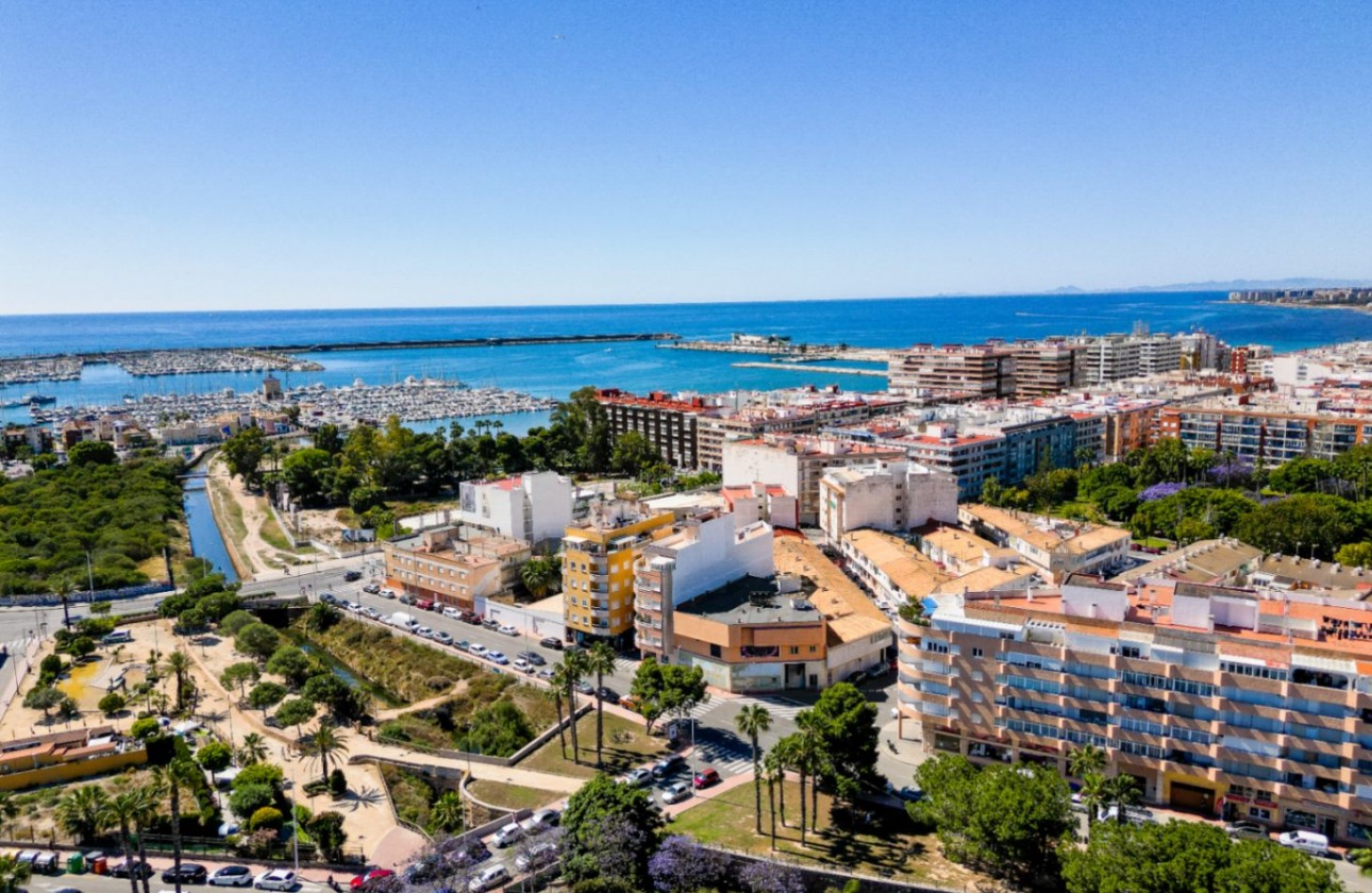 Resale - Apartment - Torrevieja - El Acequión - Los Náufragos