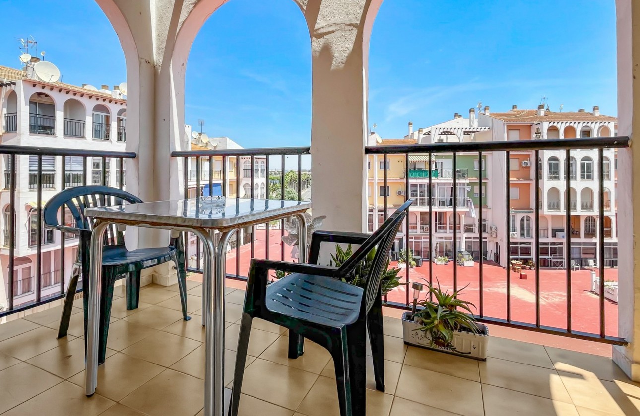 Resale - Apartment - Torrevieja - Mar Azul