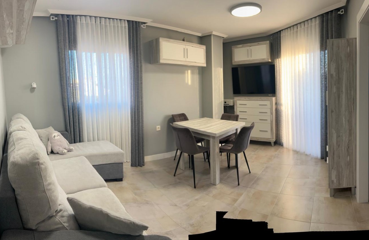 Resale - Apartment - Torrevieja - Nueva Torrevieja - Aguas Nuevas