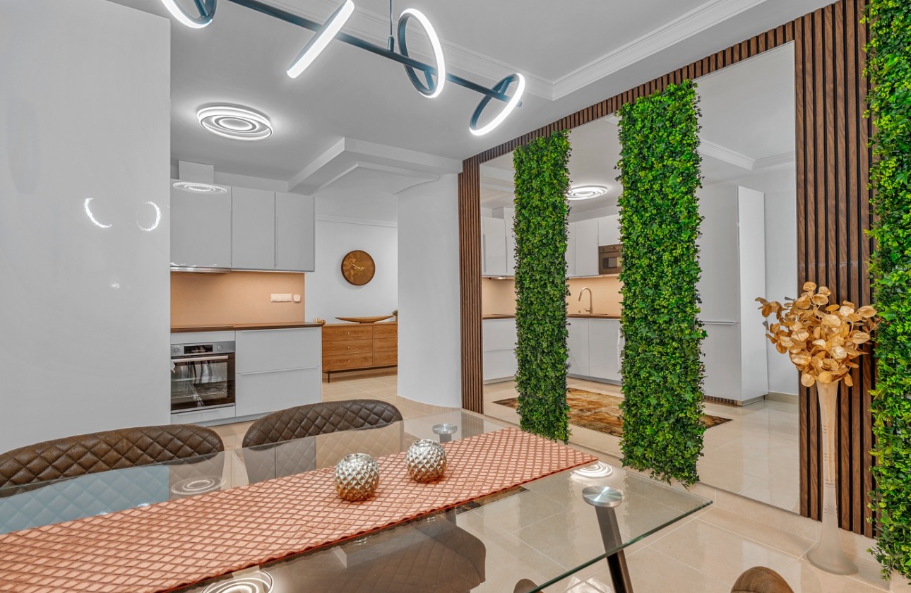 Resale - Apartment - Torrevieja - Playa del Cura