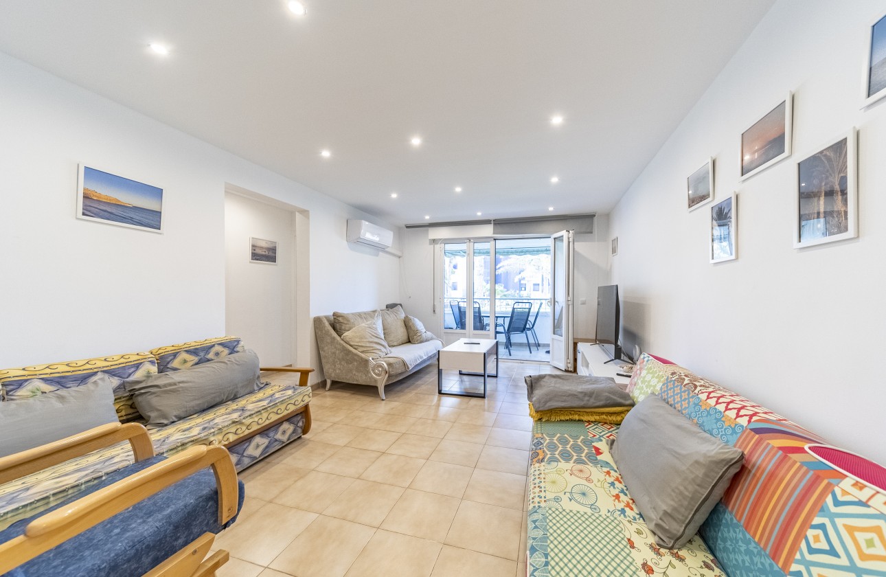 Resale - Apartment - Torrevieja - Punta Prima