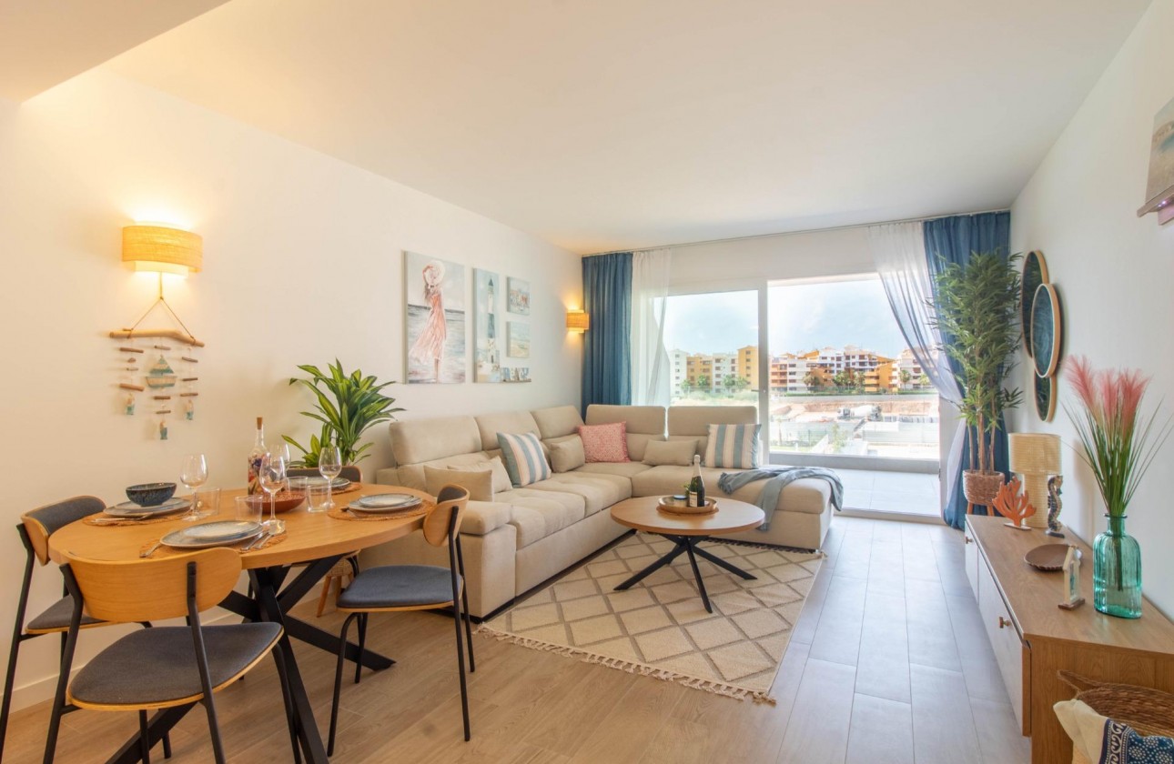 Resale - Apartment - Torrevieja - Punta Prima