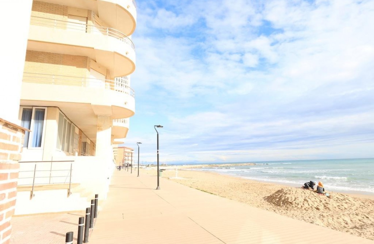 Resale - Apartment - Torrevieja - Torrelamata - La Mata