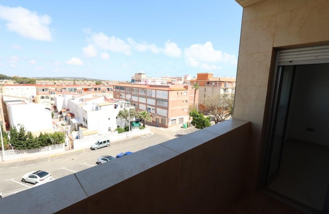 Resale - Apartment - Torrevieja - Torrelamata - La Mata
