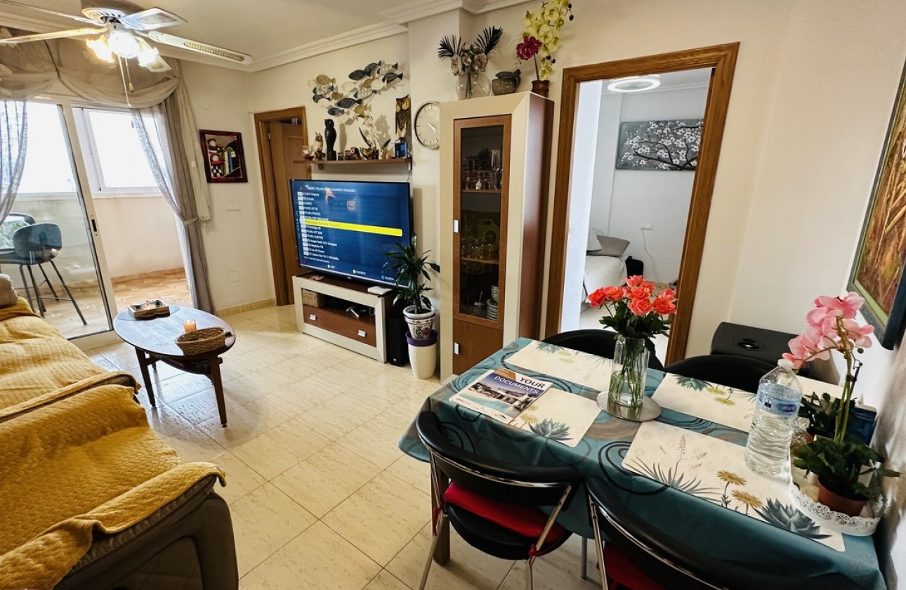 Resale - Apartment - Torrevieja