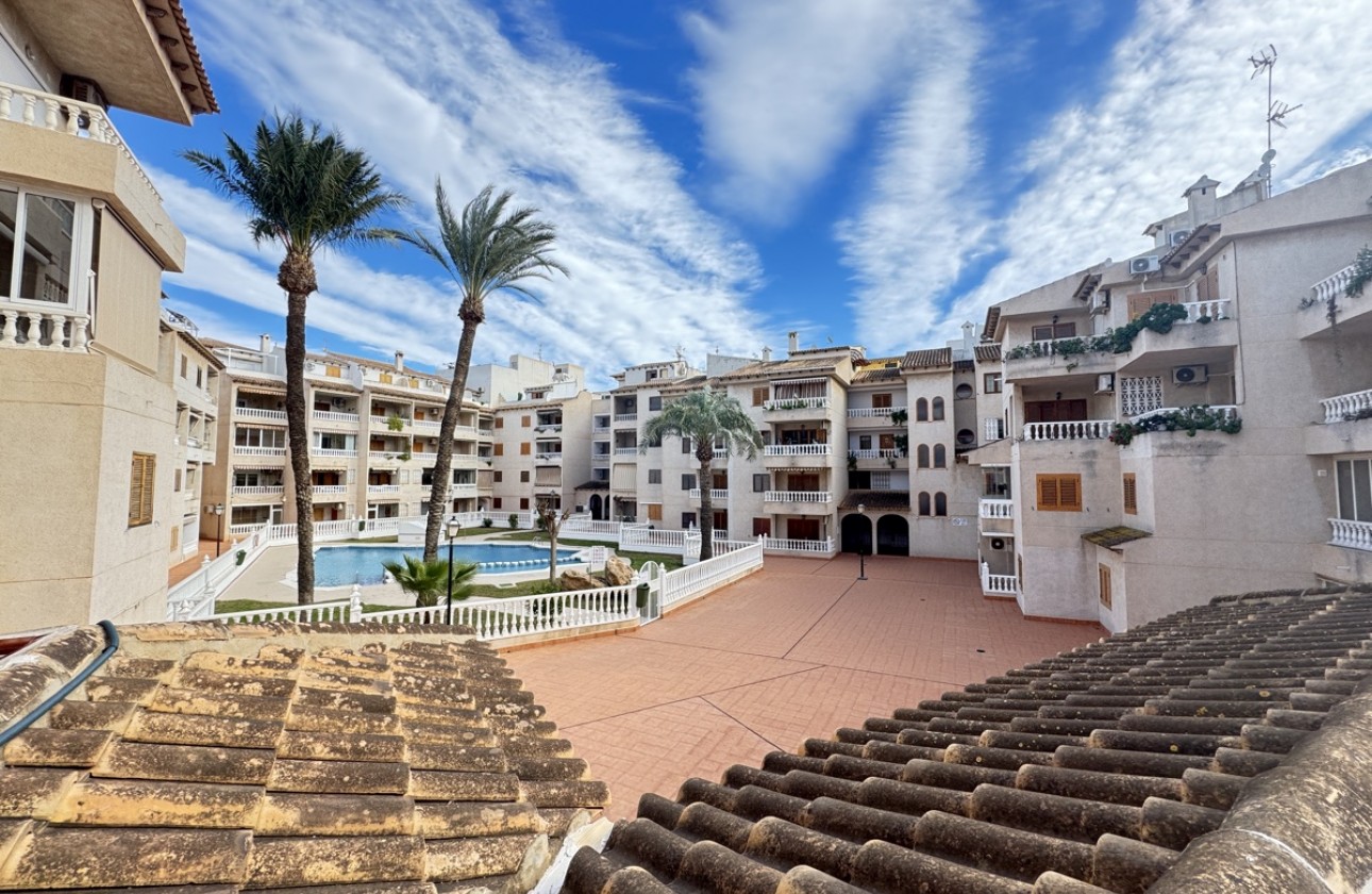 Resale - Apartment - Torrevieja