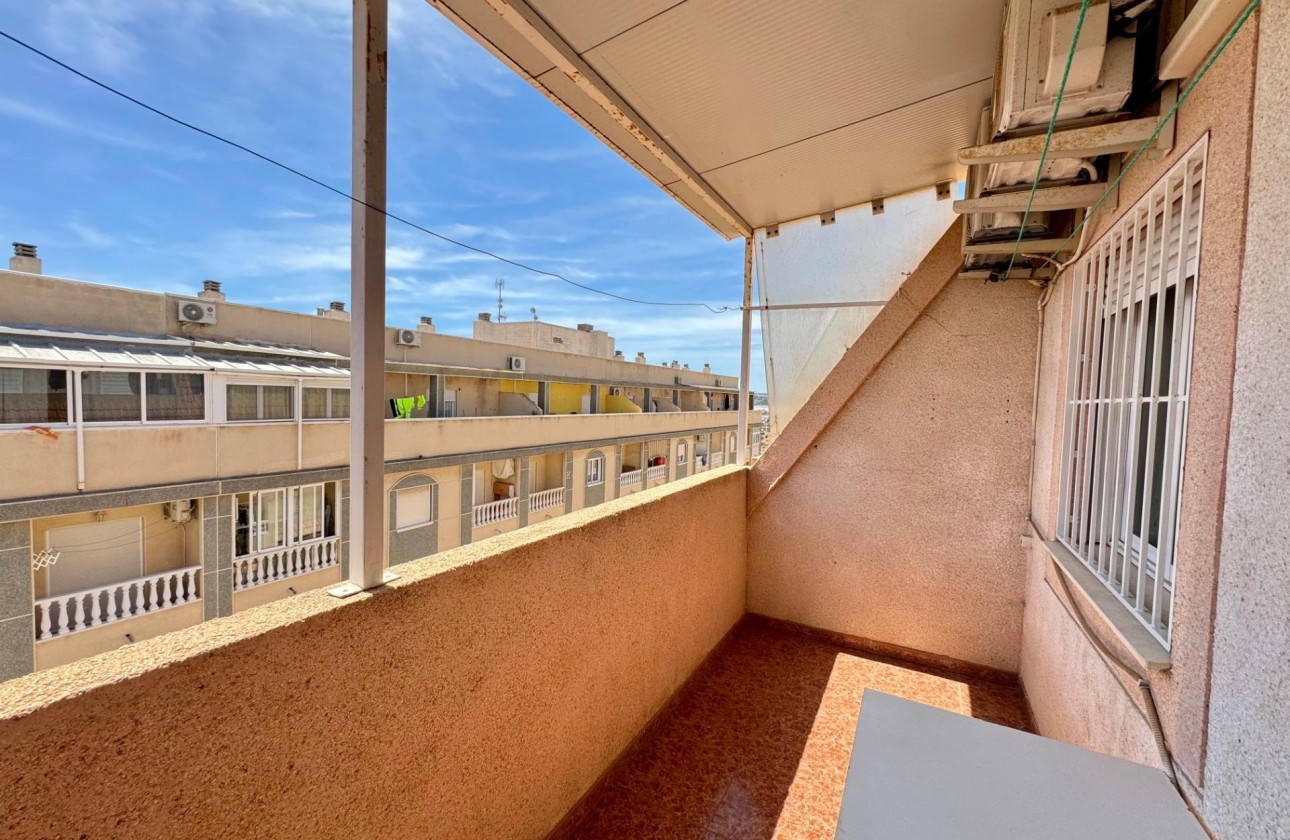 Resale - Apartment - Torrevieja