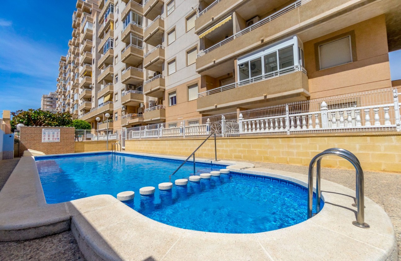 Resale - Apartment - Torrevieja