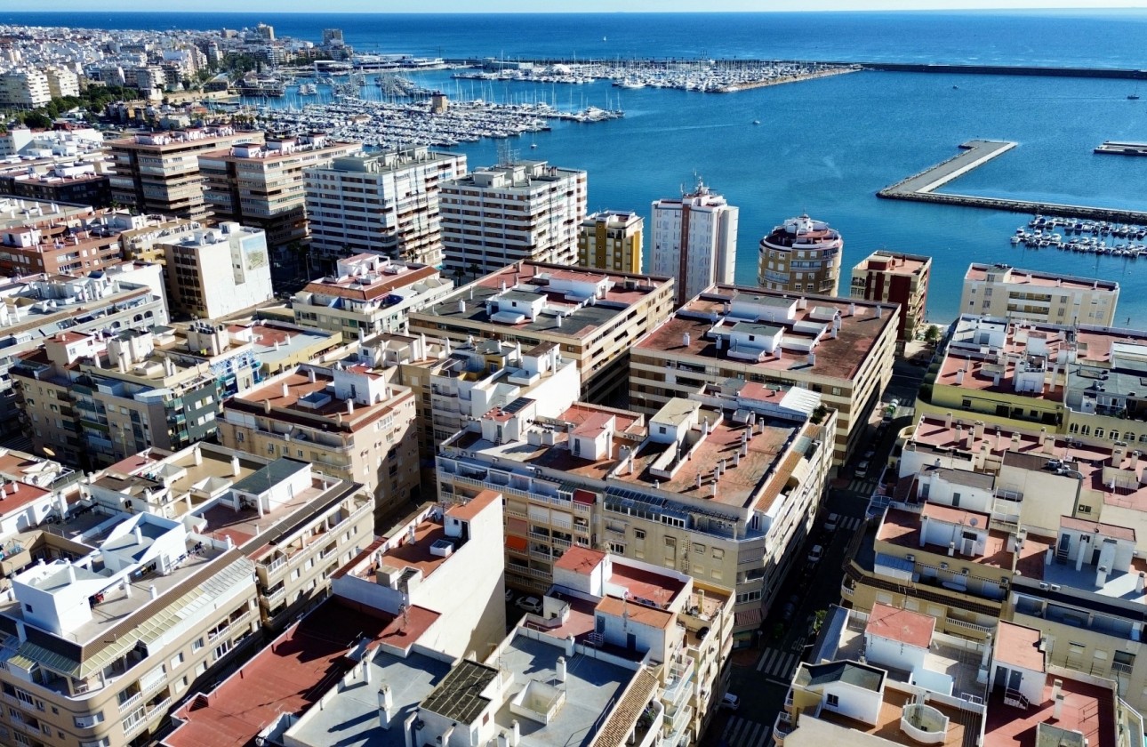 Resale - Apartment - Torrevieja