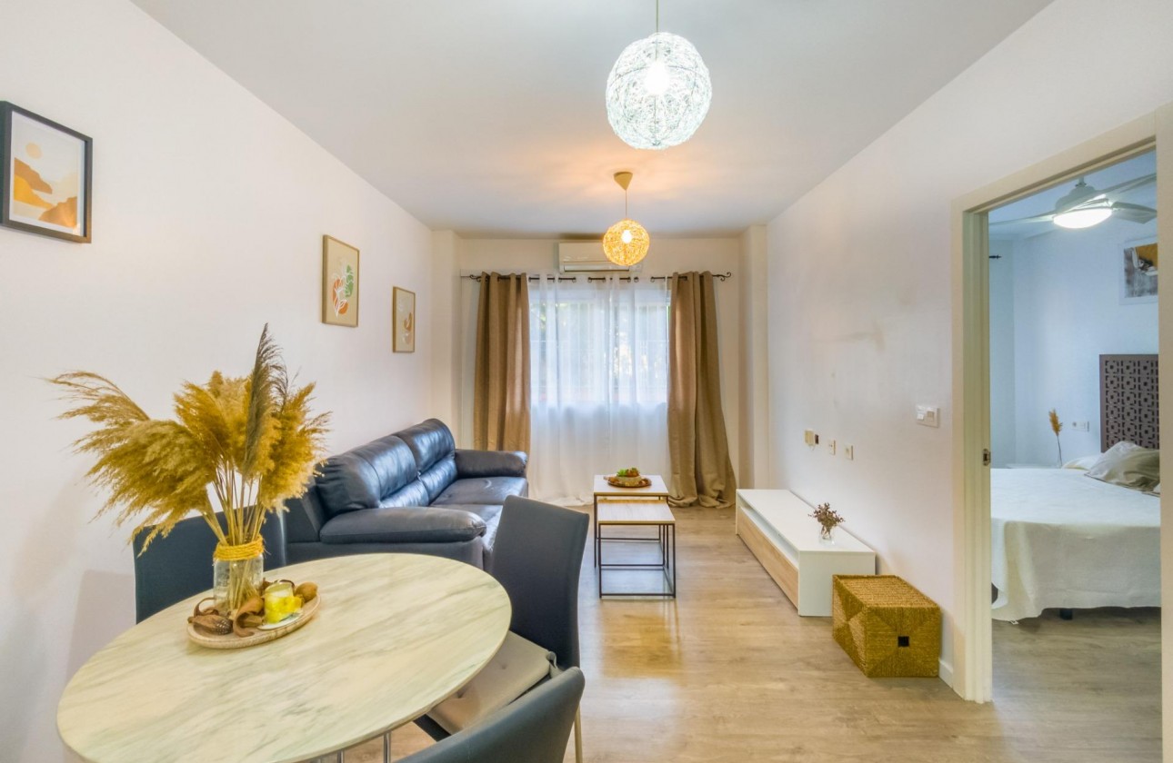 Resale - Apartment - Torrevieja