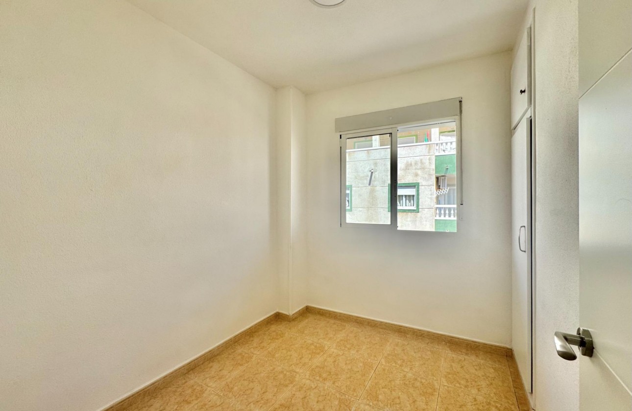 Resale - Apartment - Torrevieja