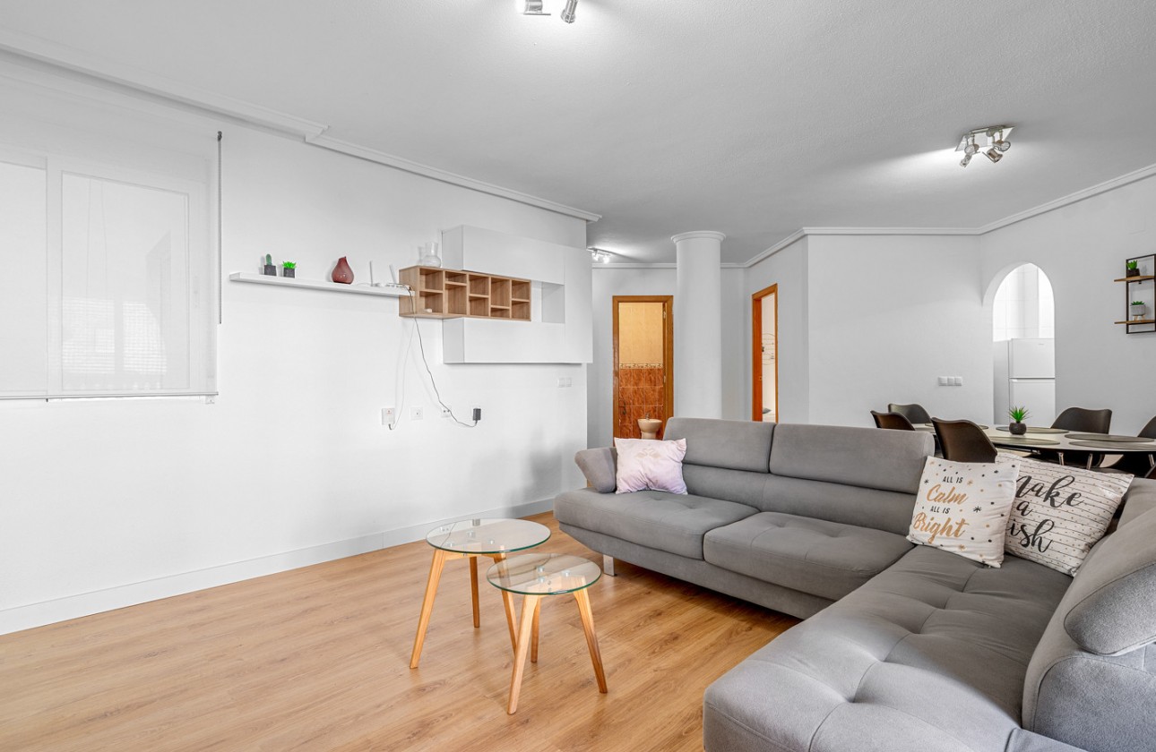 Resale - Apartment - Torrevieja