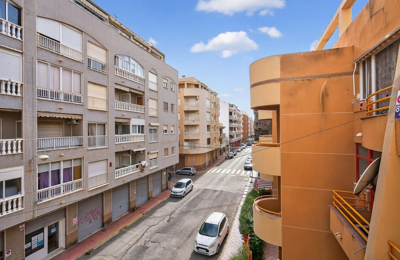Resale - Apartment - Torrevieja